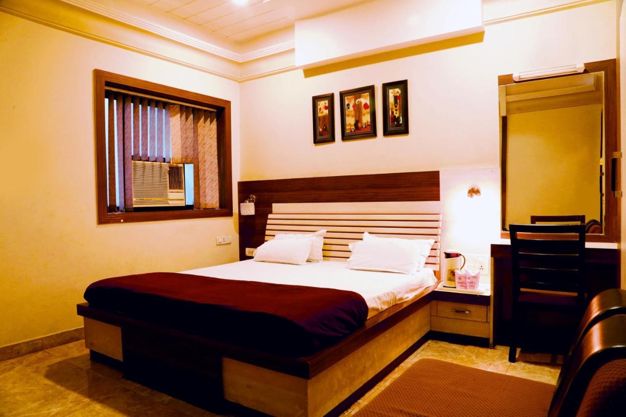 Hotel Prayag Prayagraj Exterior foto