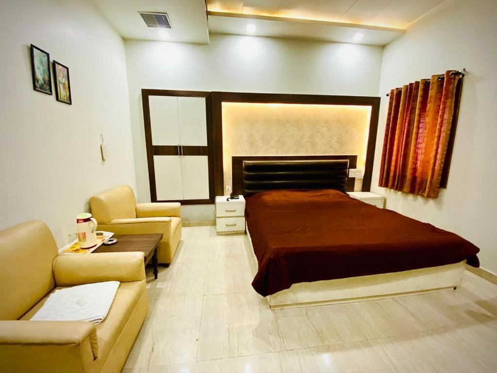 Hotel Prayag Prayagraj Exterior foto